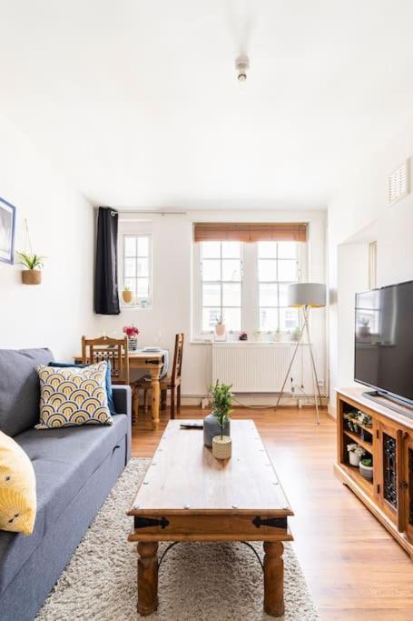 Cozy Apt In Central Londra Esterno foto